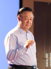 成秋明 成秋明
