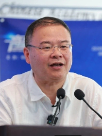 罗民兴