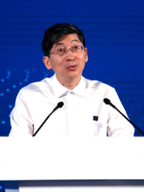王秋良 王秋良