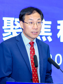 吕昭平 吕昭平